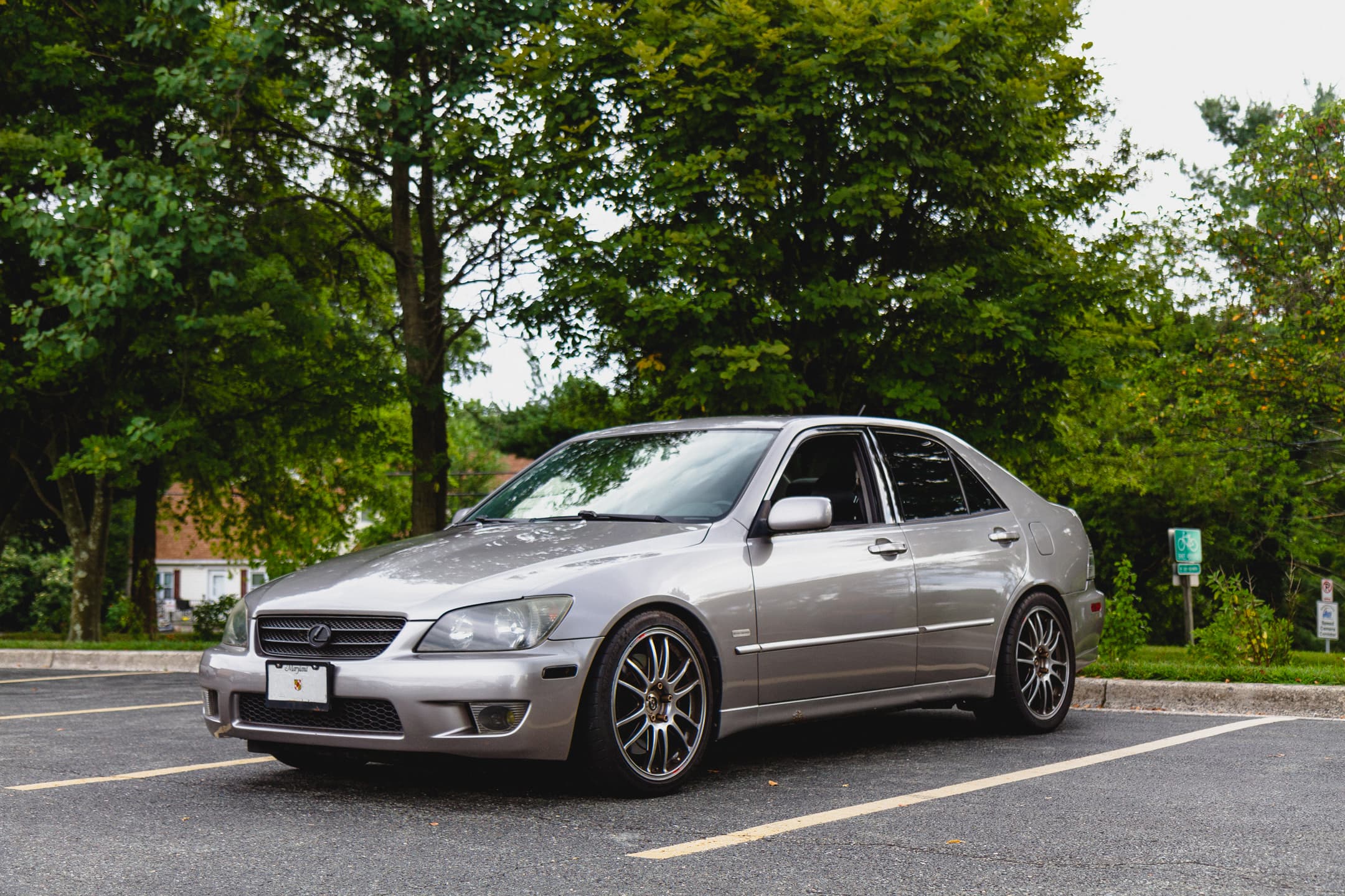 IS300 NA-T